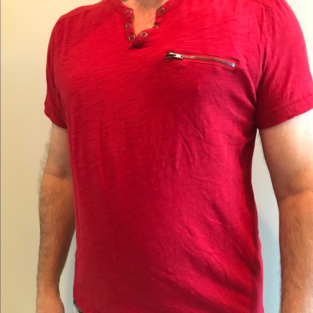 Top with zipper pocket